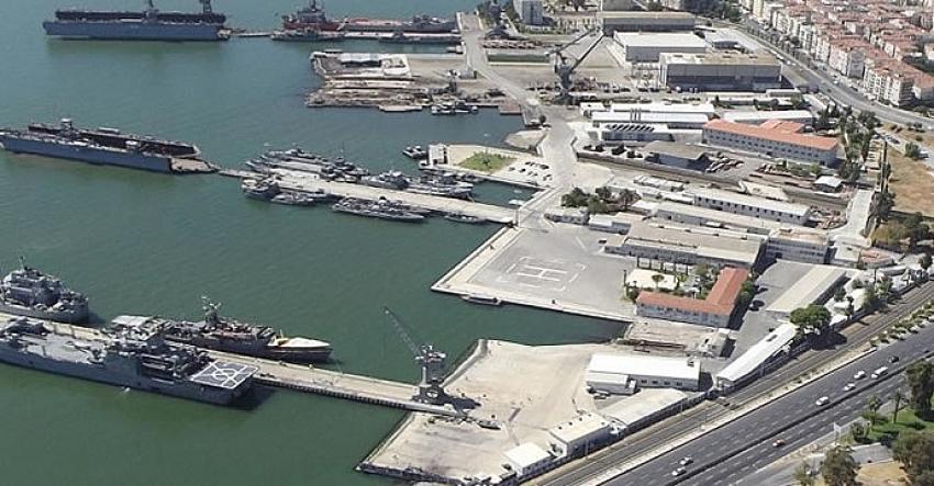 İzmir Tersanesi Komutanlığı